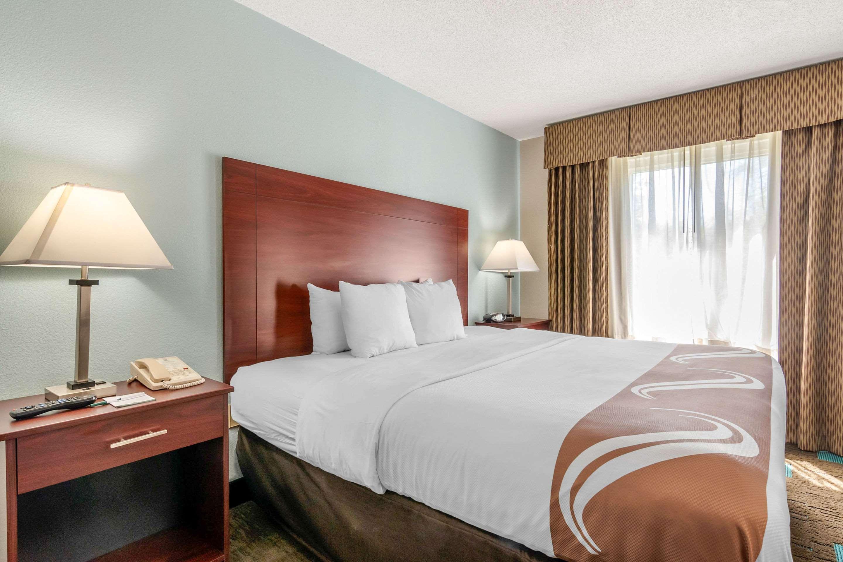 Quality Suites Kansas City International Airport Kültér fotó
